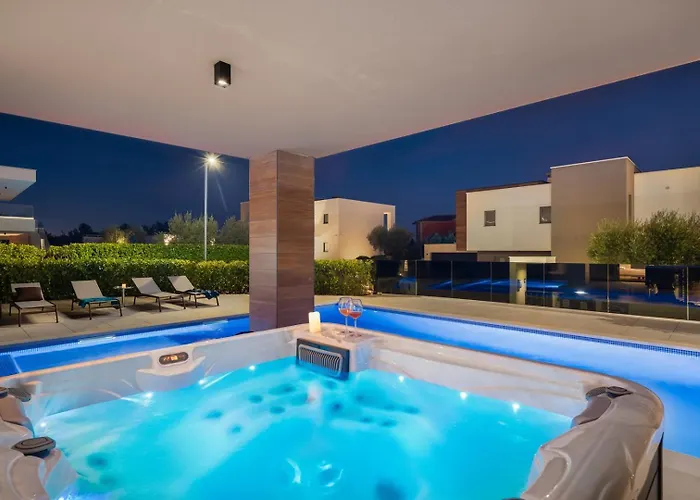 Villa Old Olive Iv By Vivi Rent *